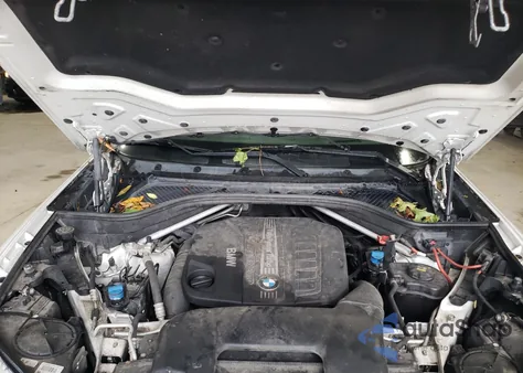 2014 BMW X5 xDrive35D from USA, damaged, VIN 5UXKS4C52E0J95896